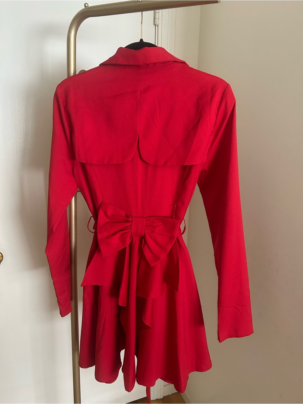 Windsor Red Trench Coat Tie Waist Bow Back Long Sleeve Size Large